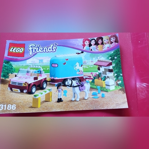 Lego Friends Heartlake Vet 3188 w/ instructions #3186 Horse Trailer, Jeep - Picture 3 of 3